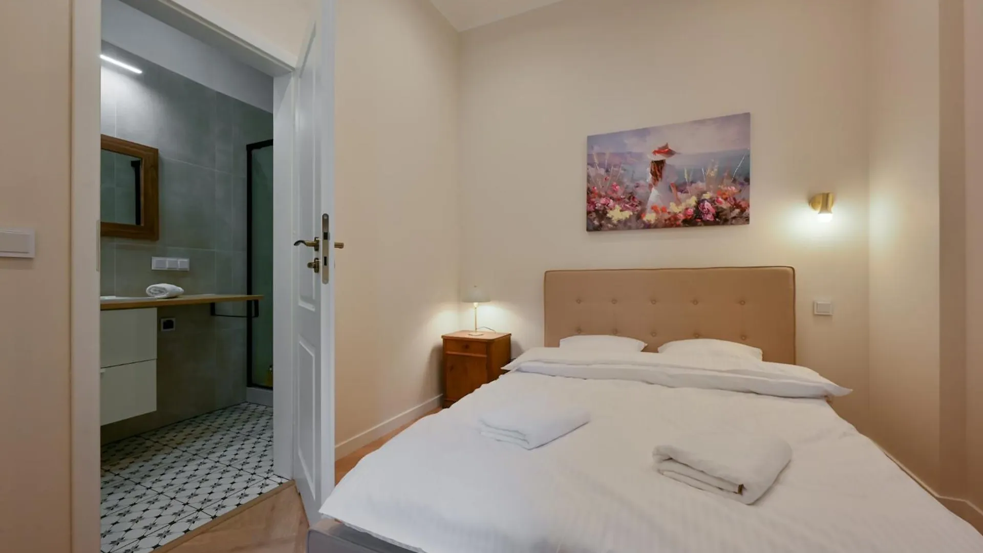 Apartment Rentplanet - Studio Plac Matejki Krakow