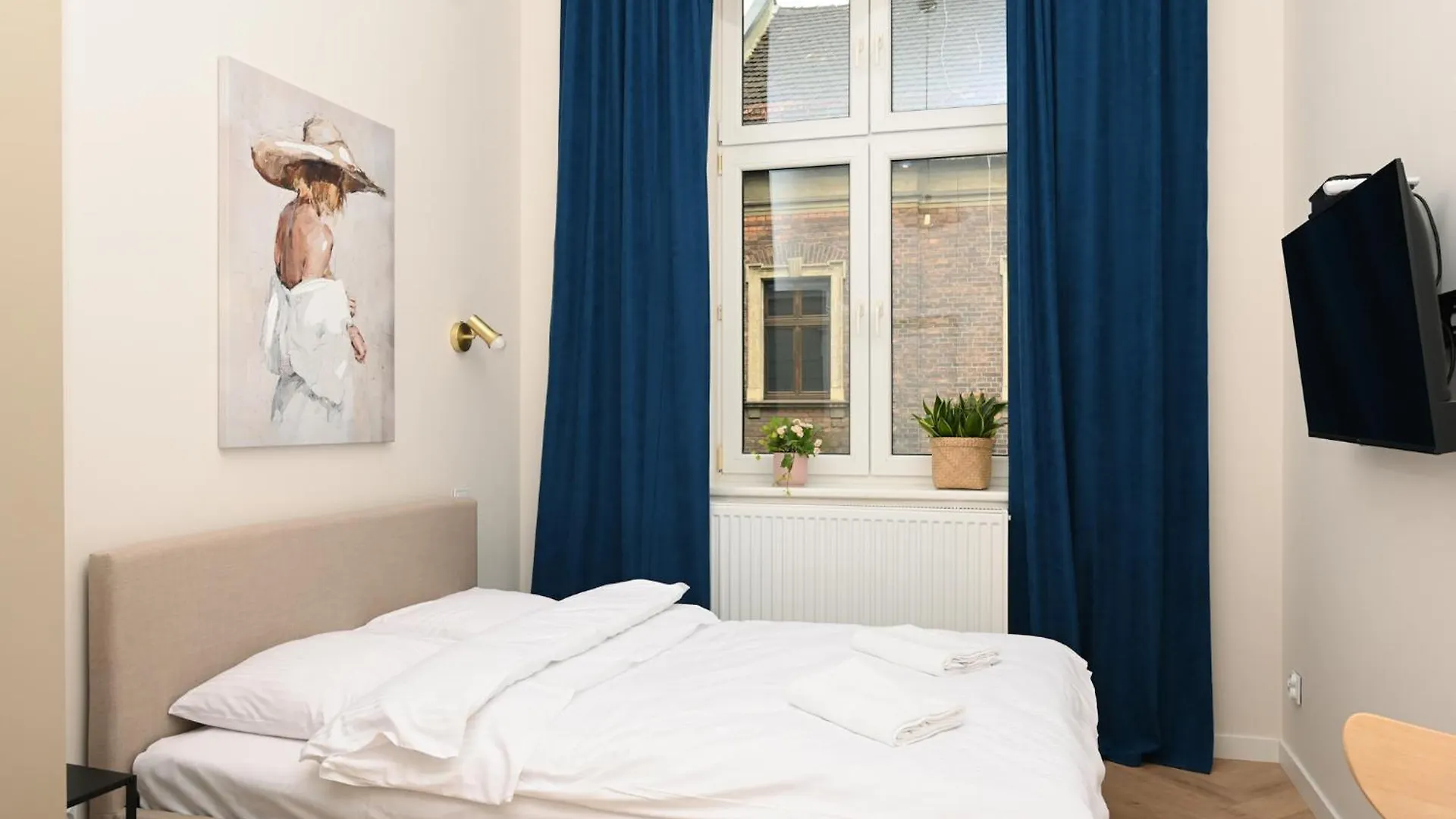 Rentplanet - Studio Plac Matejki Krakow
